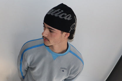 Black and grey reversible beanie